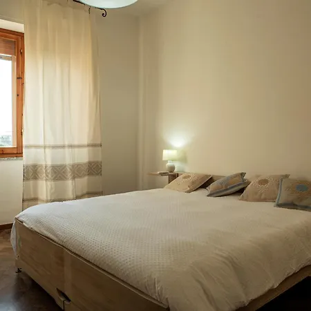 Il Carrubo Apartment *